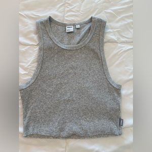 ARITZIA TNA high neck crop tank size Small